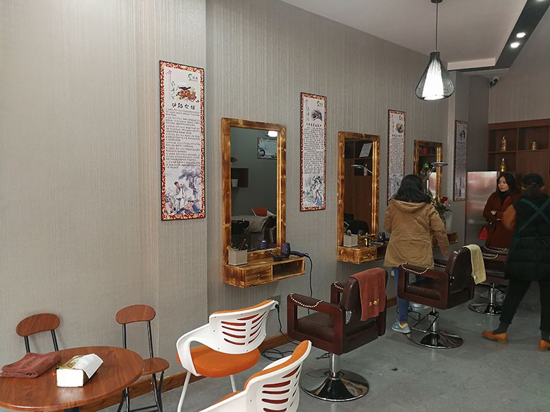mmexport1510988747124.jpg